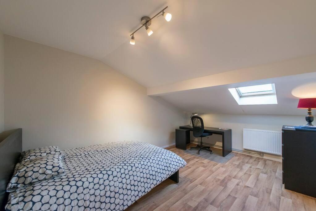 Appartement 4 Chambres A 리에주 외부 사진